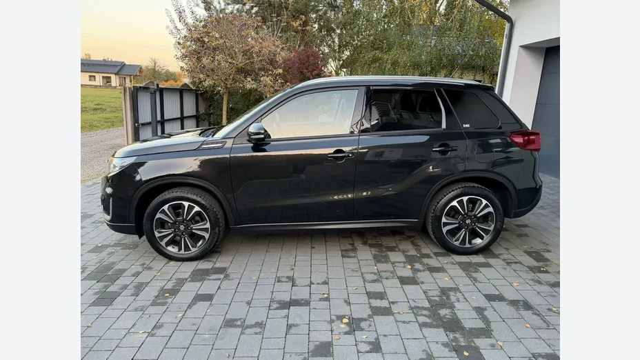 SUZUKI Vitara -