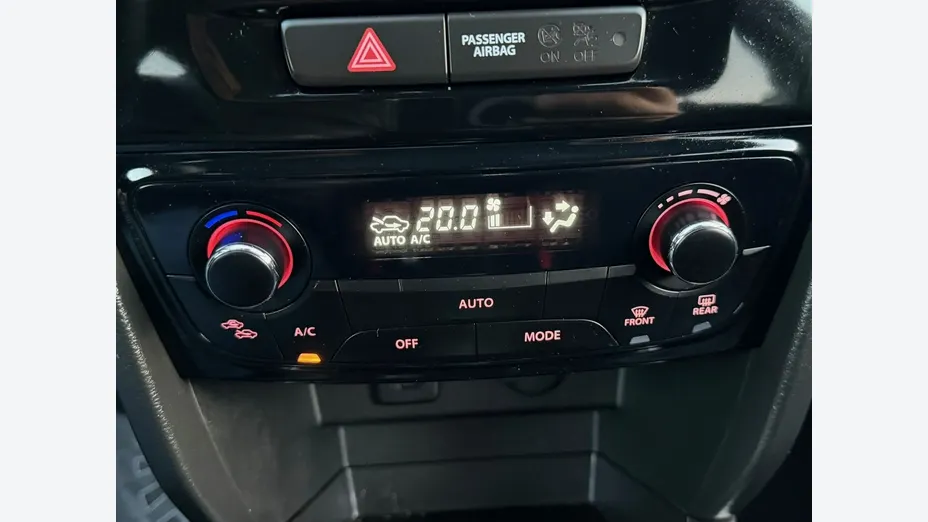 SUZUKI Vitara -