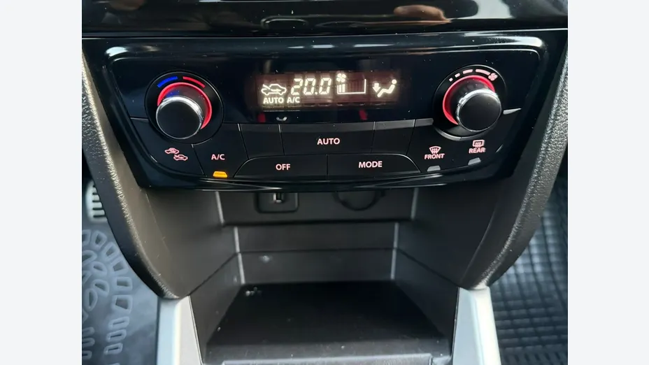 SUZUKI Vitara -