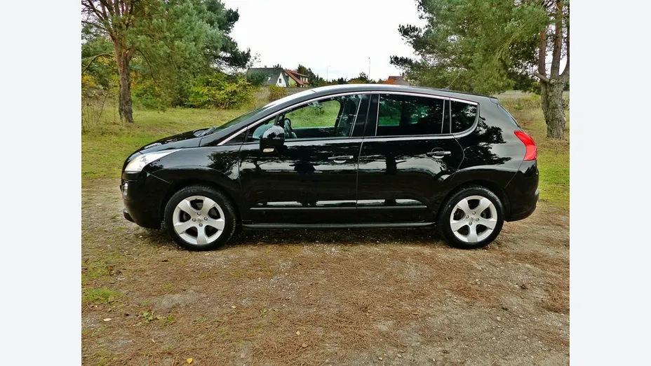 PEUGEOT 3008 -
