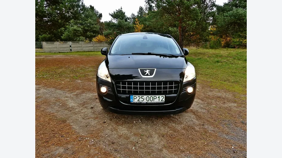 PEUGEOT 3008 -