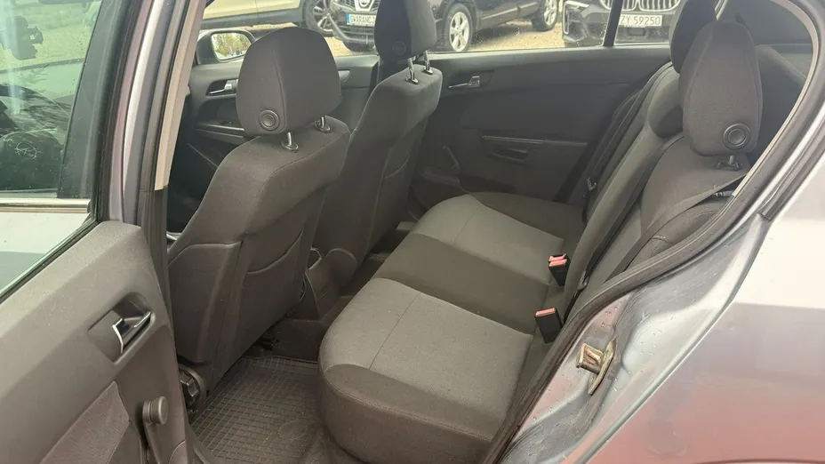 OPEL Astra -