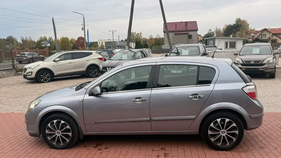 OPEL Astra -