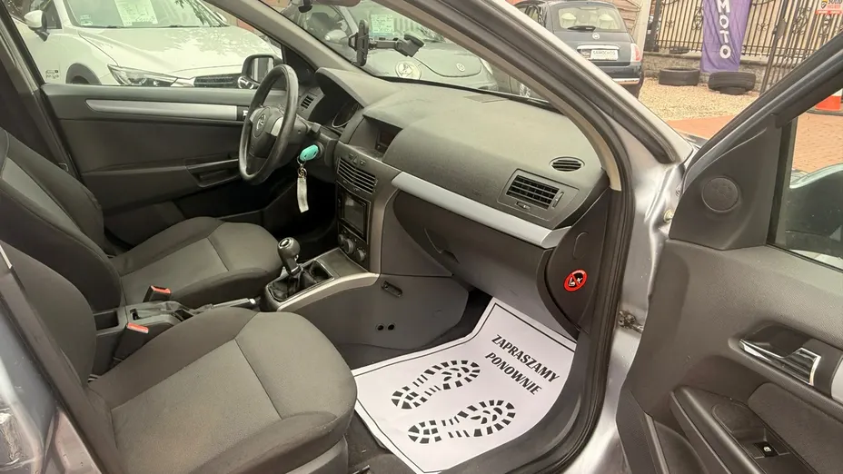 OPEL Astra -