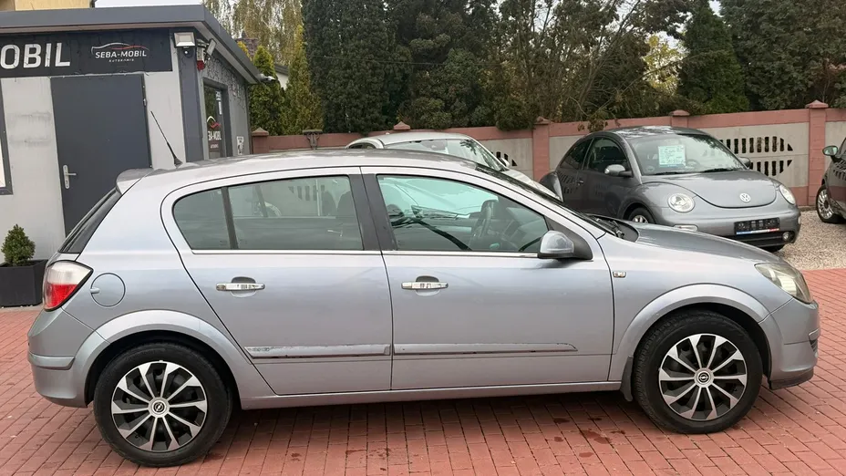 OPEL Astra -