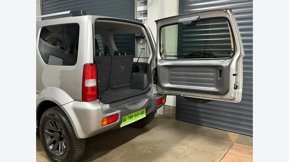 SUZUKI Jimny -