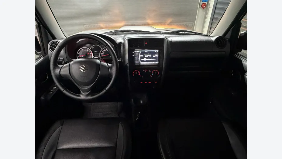 SUZUKI Jimny -