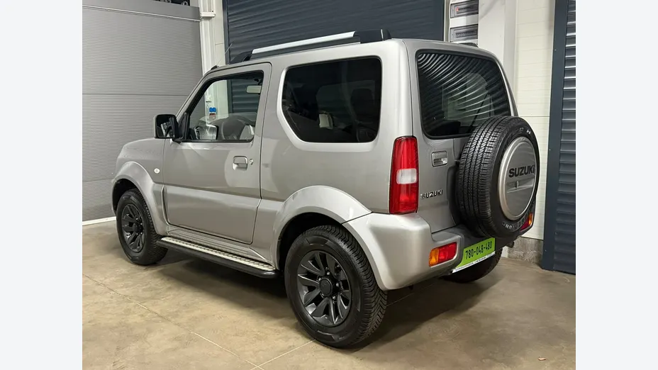 SUZUKI Jimny -