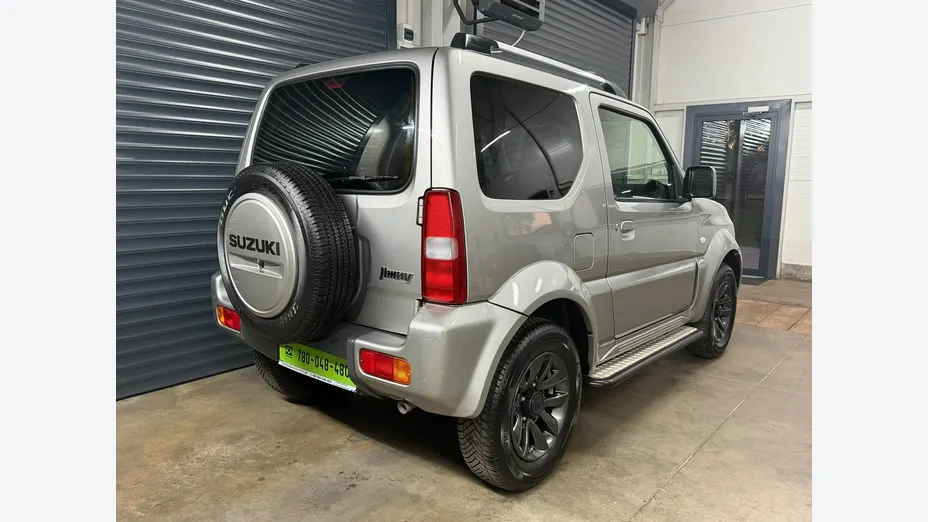 SUZUKI Jimny -
