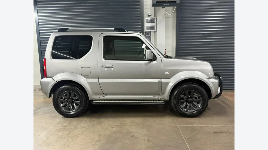 SUZUKI Jimny -