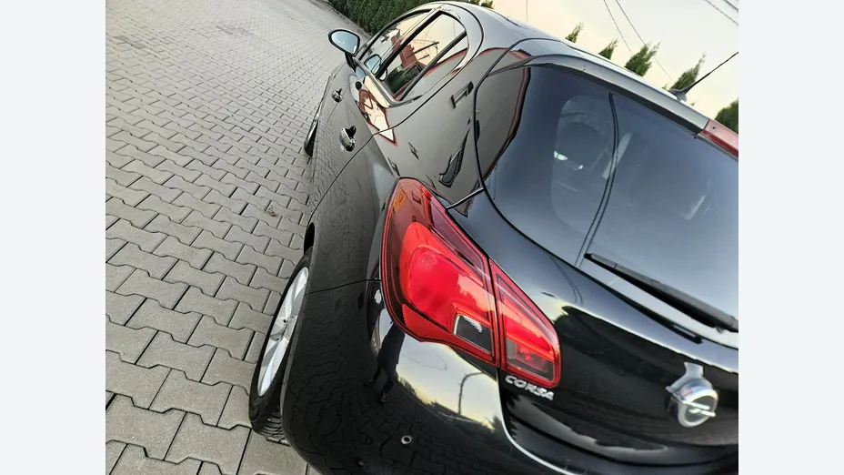 OPEL Corsa -