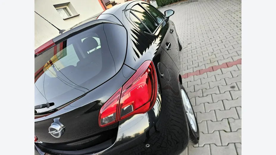 OPEL Corsa -