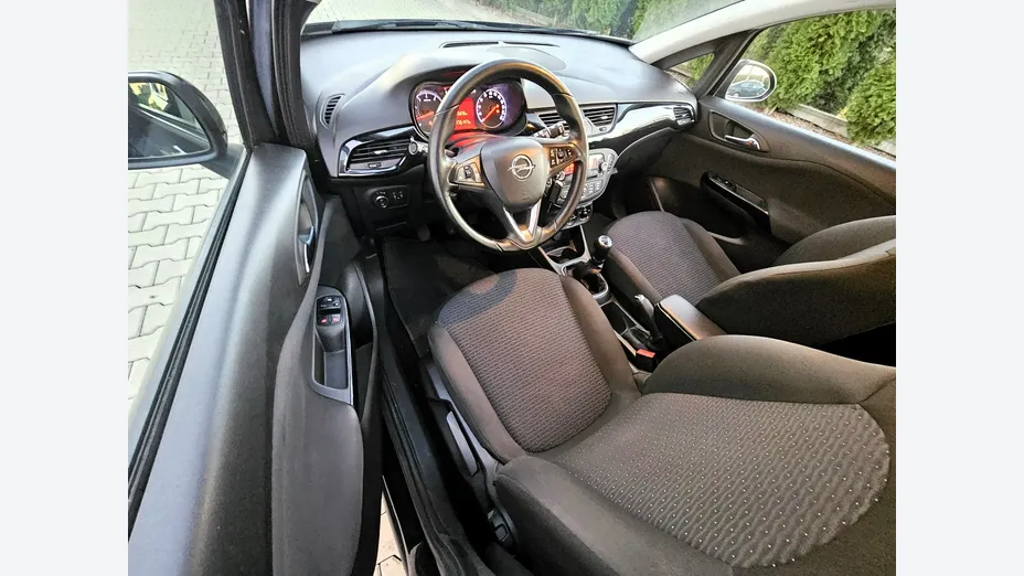 OPEL Corsa -
