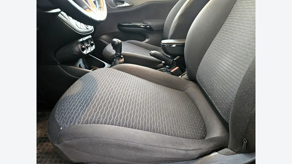 OPEL Corsa -