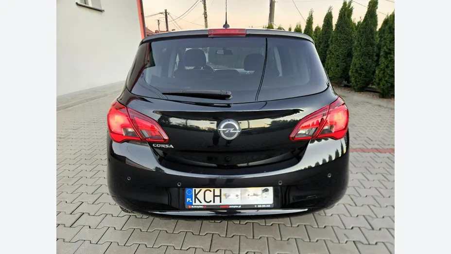 OPEL Corsa -