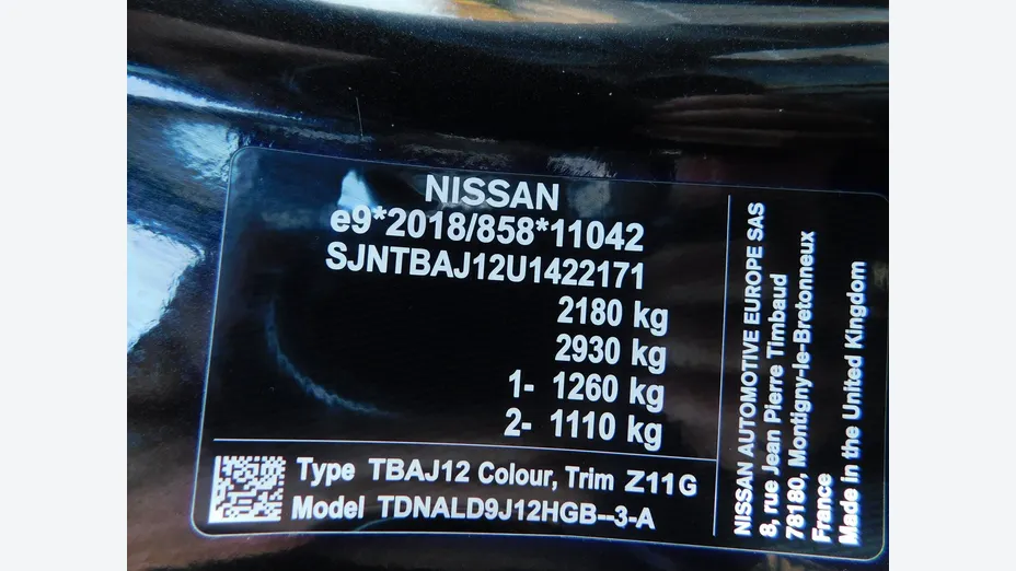 NISSAN Qashqai -