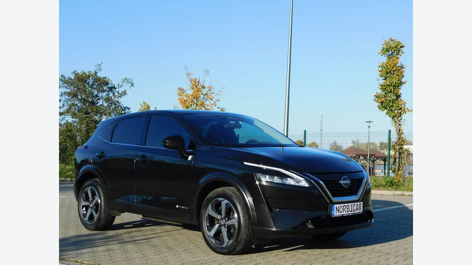 NISSAN Qashqai -