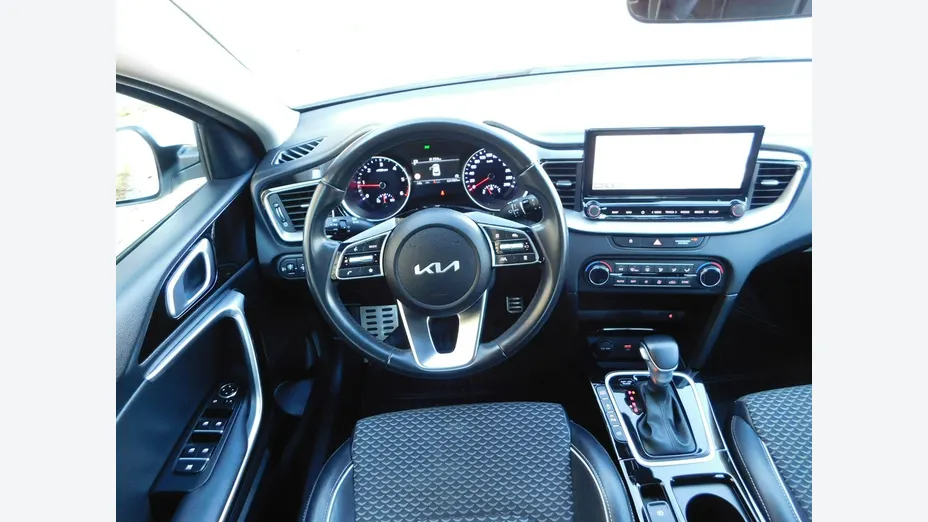 KIA XCeed -