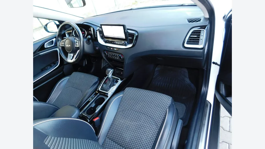 KIA XCeed -