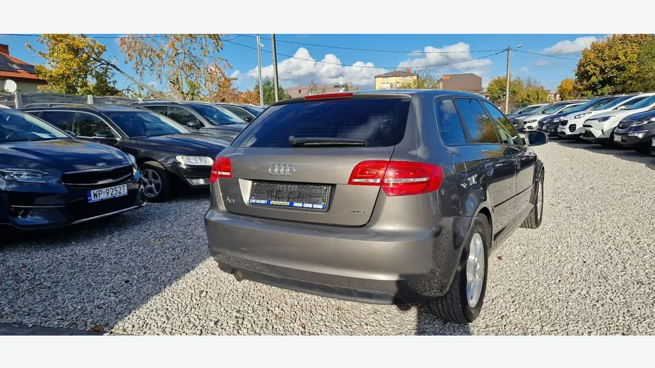 AUDI A3 Sportback -
