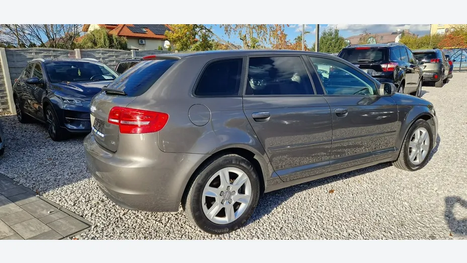 AUDI A3 Sportback -