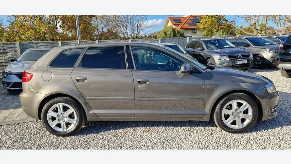 AUDI A3 Sportback -