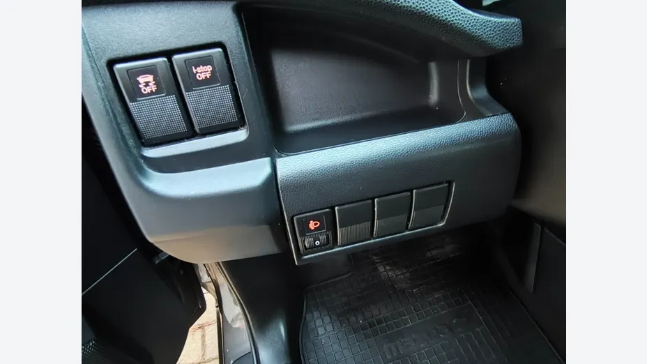MAZDA 5 -