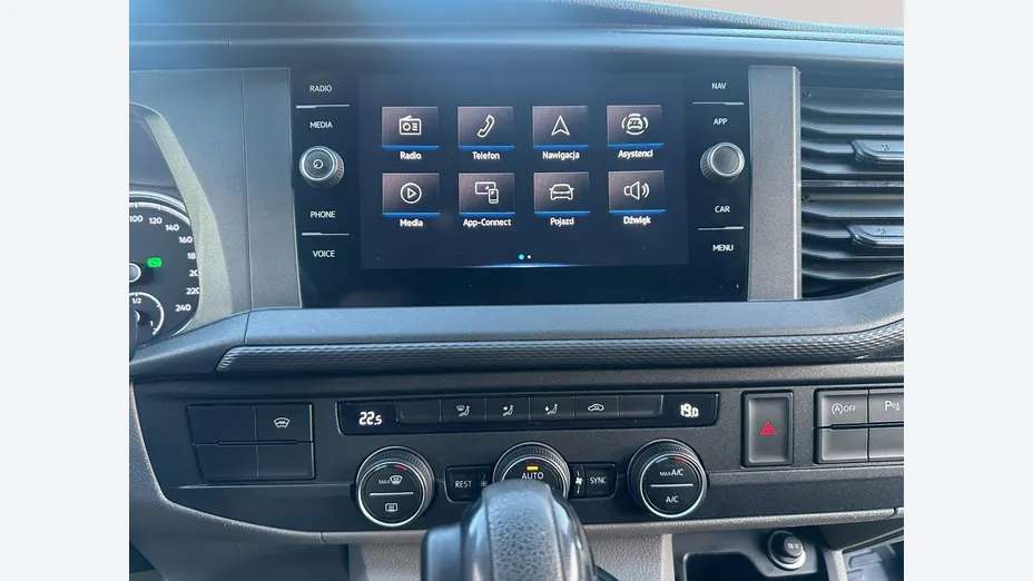 VOLKSWAGEN Caravelle -