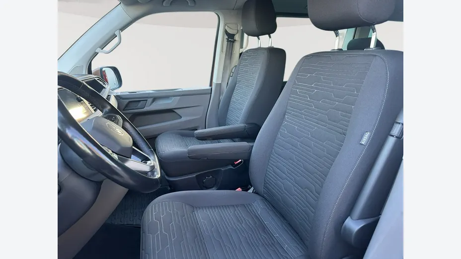VOLKSWAGEN Caravelle -