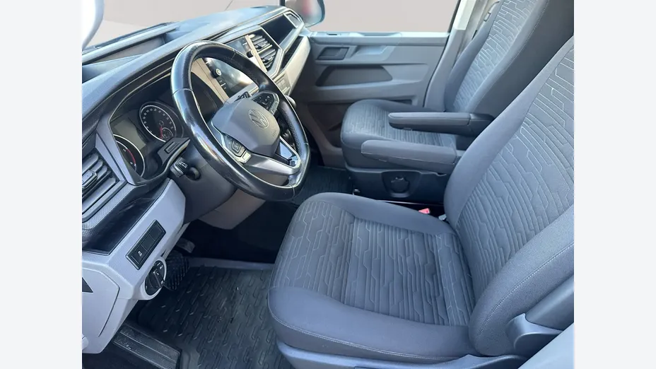 VOLKSWAGEN Caravelle -
