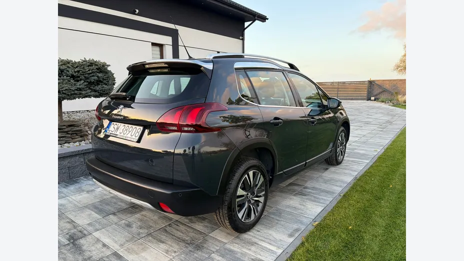 PEUGEOT 2008 -