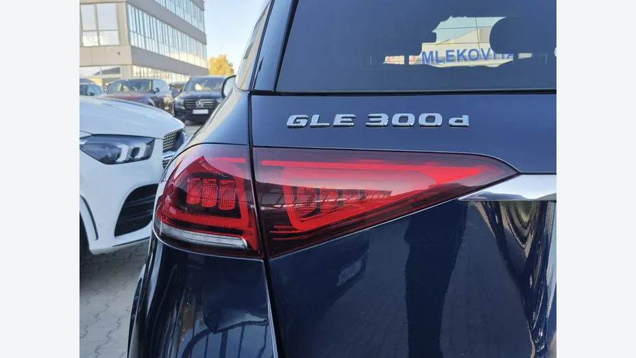 MERCEDES-BENZ GLE -