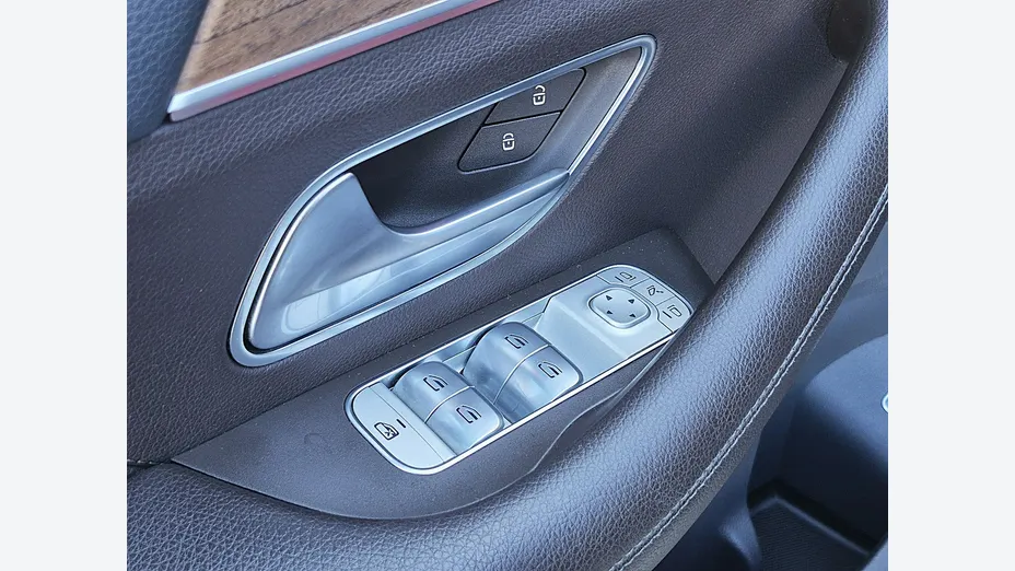 MERCEDES-BENZ GLE -