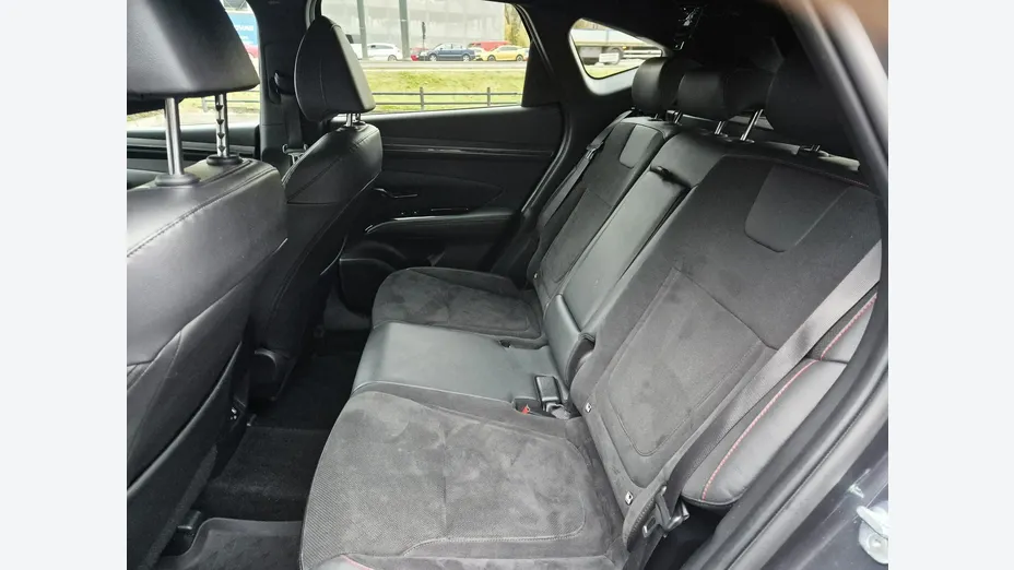 HYUNDAI Tucson -