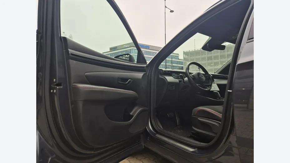 HYUNDAI Tucson -