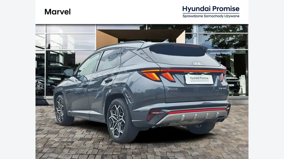 HYUNDAI Tucson -