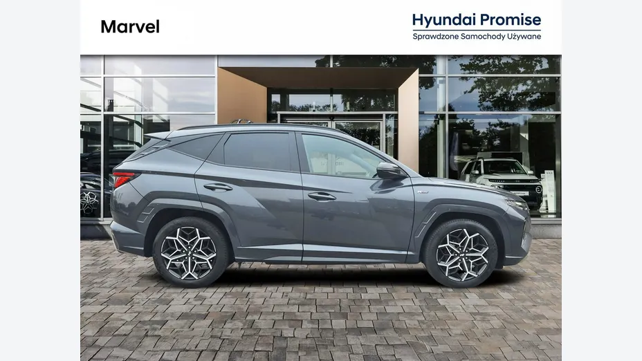 HYUNDAI Tucson -