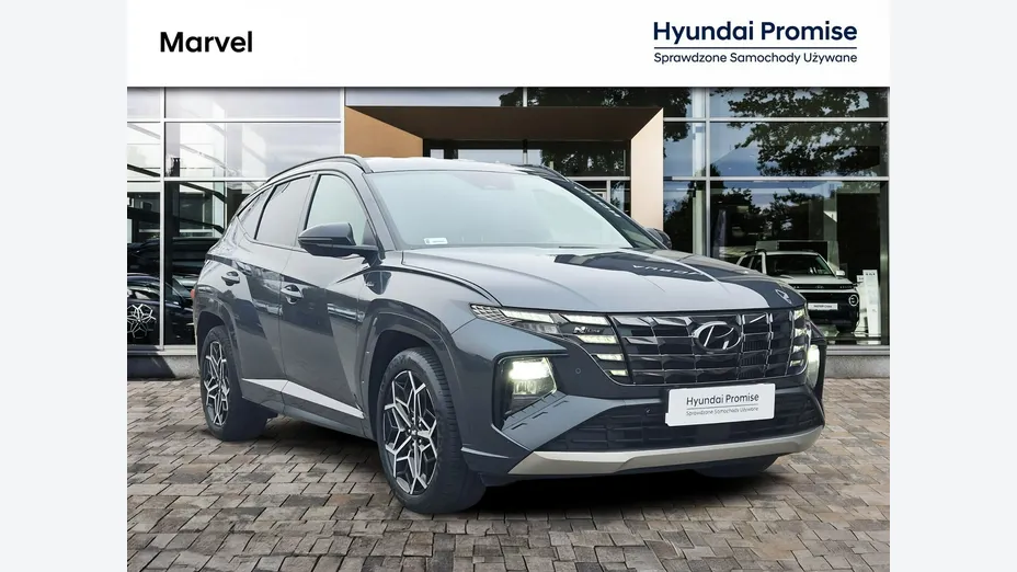 HYUNDAI Tucson -