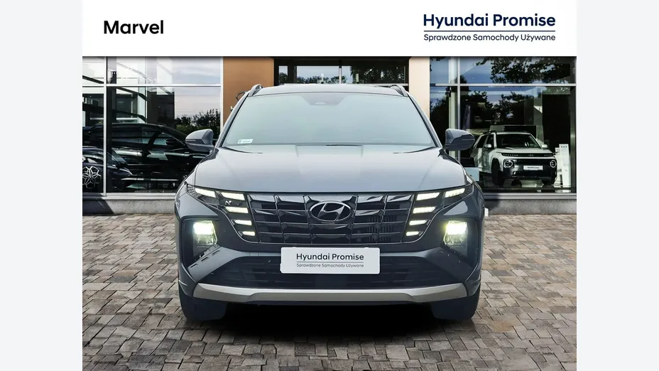 HYUNDAI Tucson -