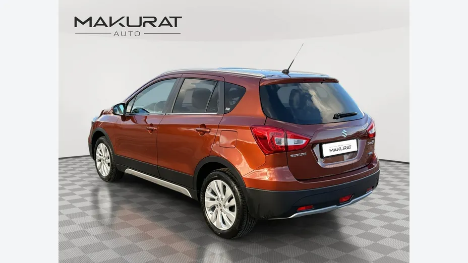 SUZUKI S-Cross -