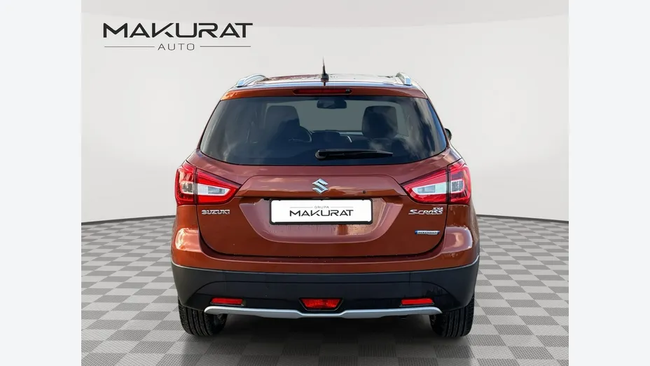 SUZUKI S-Cross -