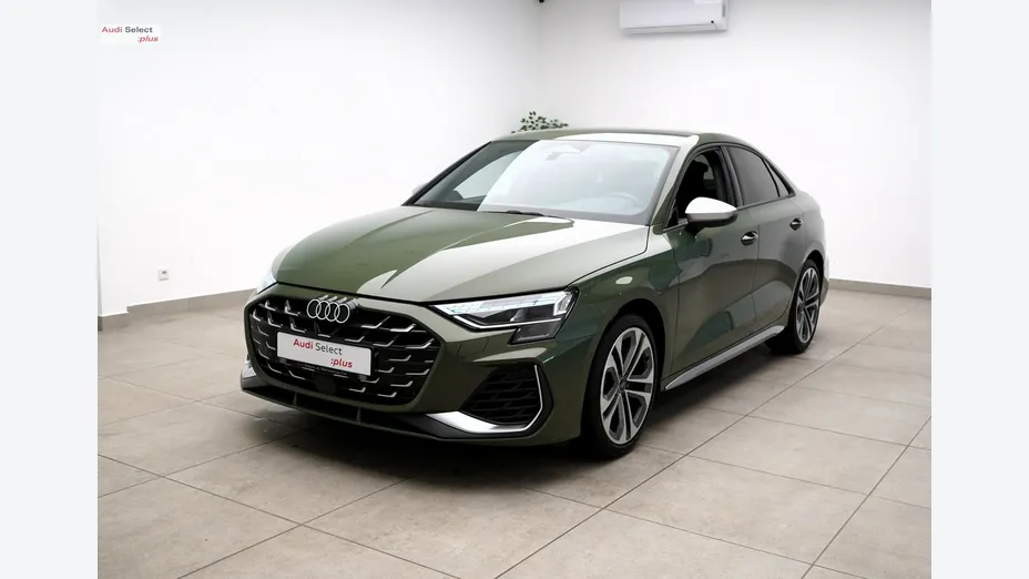 AUDI S3 Limousine -