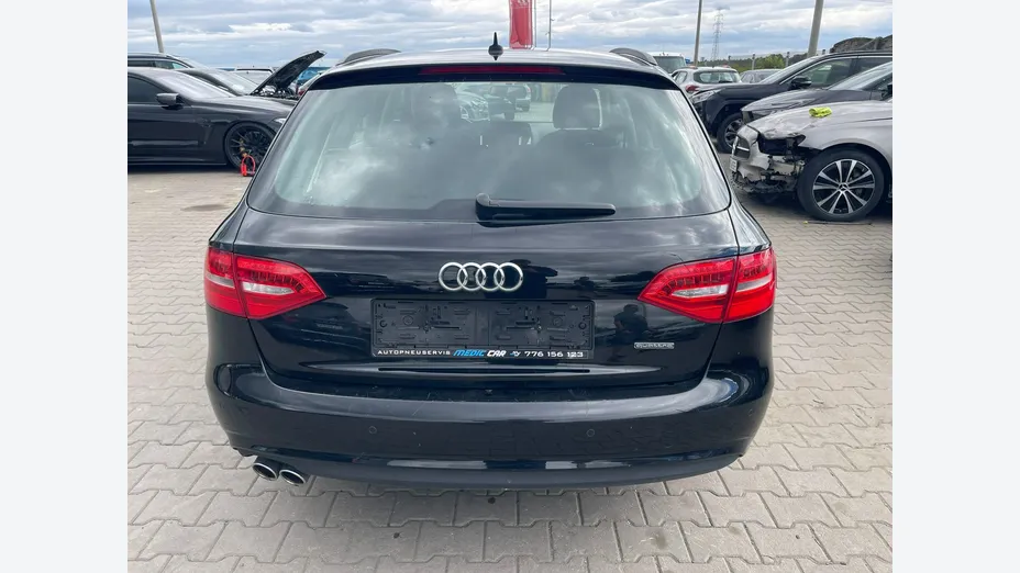 AUDI A4 Avant -