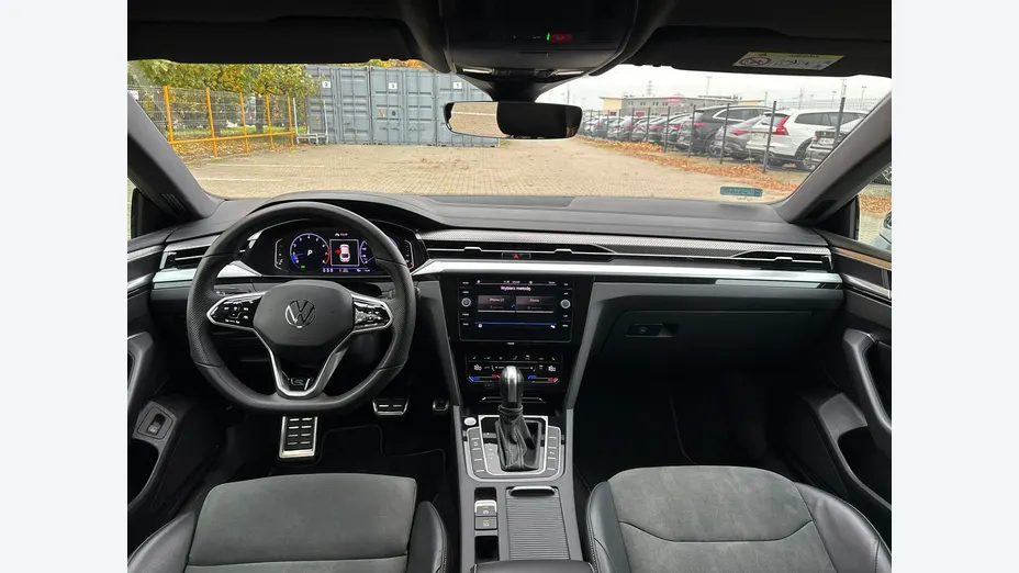 VOLKSWAGEN Arteon -