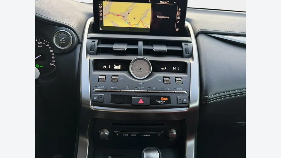 LEXUS NX -