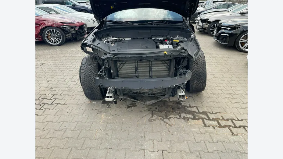 VOLVO XC90 -