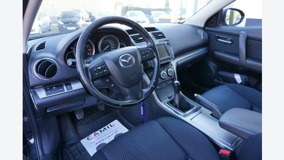 MAZDA 6 -