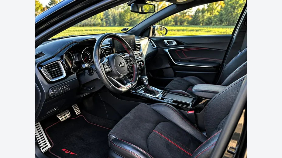 KIA ProCeed -