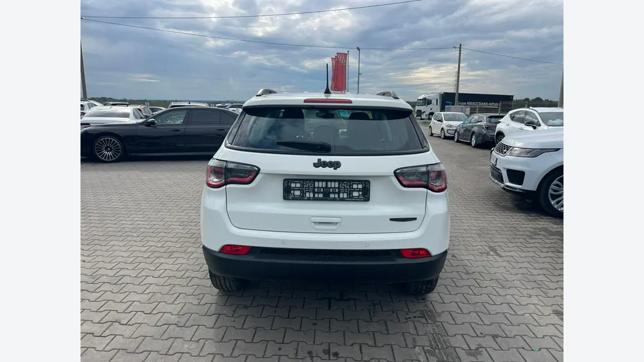 JEEP Compass -