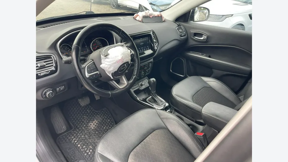 JEEP Compass -